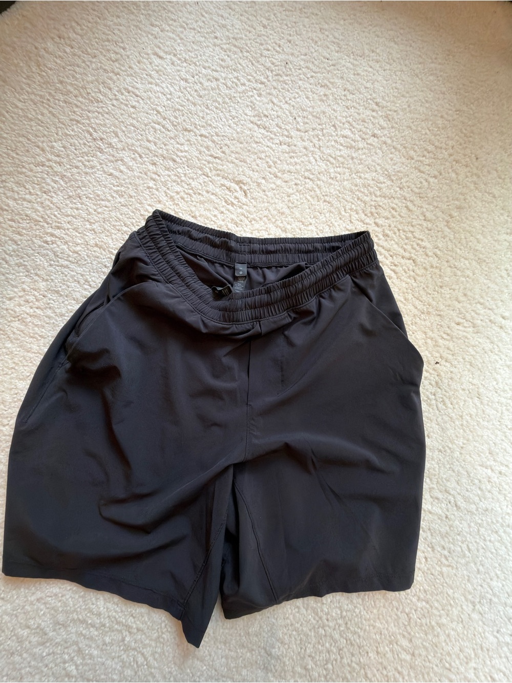 Lululemon 5” men super black Athletic Shorts